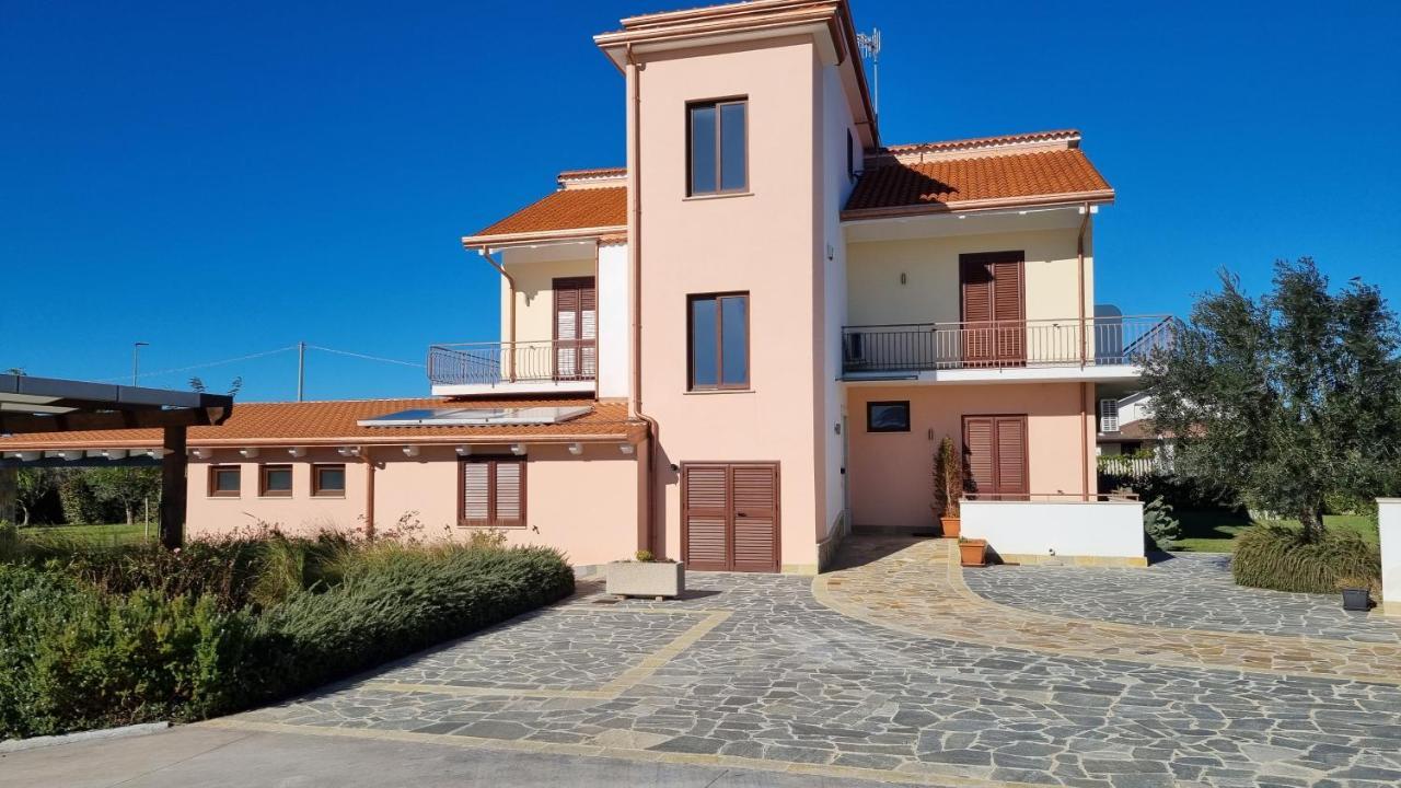 Stella Marina Paestum Hotell Exteriör bild